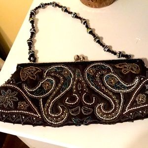 🌹Apt. 9 beaded clutch!